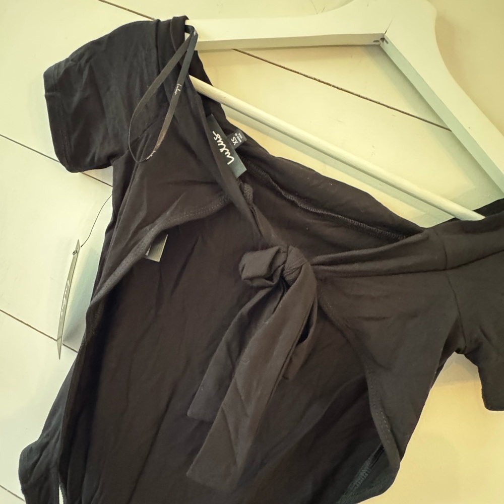 NWT Back Again Black Backless Off-the-Shoulder Bodysuit Size XS - Picture 9 of 11